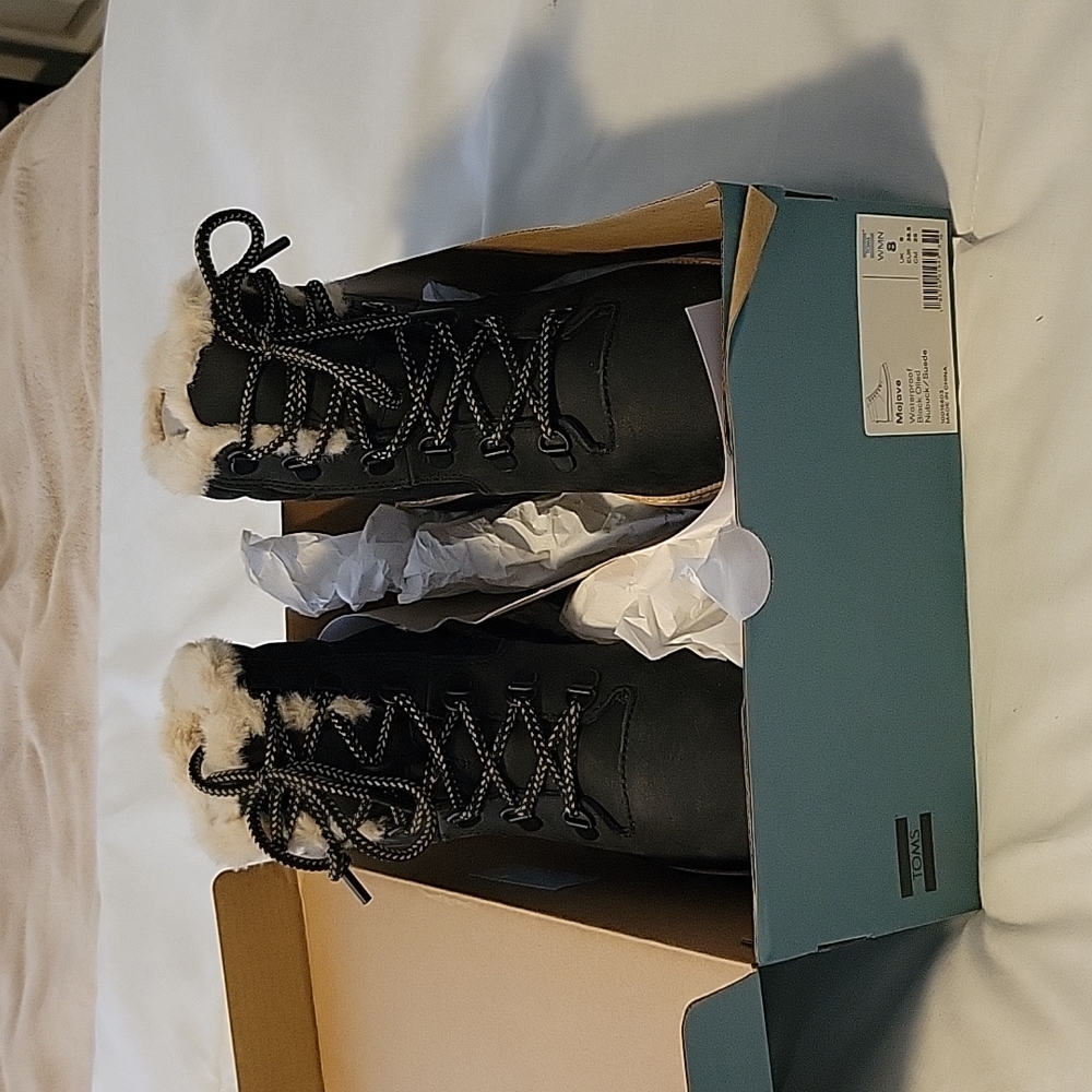 Tom's Mojave black boots. New with tags, but tags are unattached.